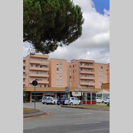 Bilocale zona ben servita Pisa Esterno foto